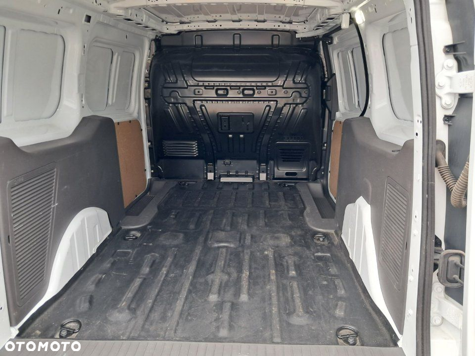 Ford Transit Connect - 10