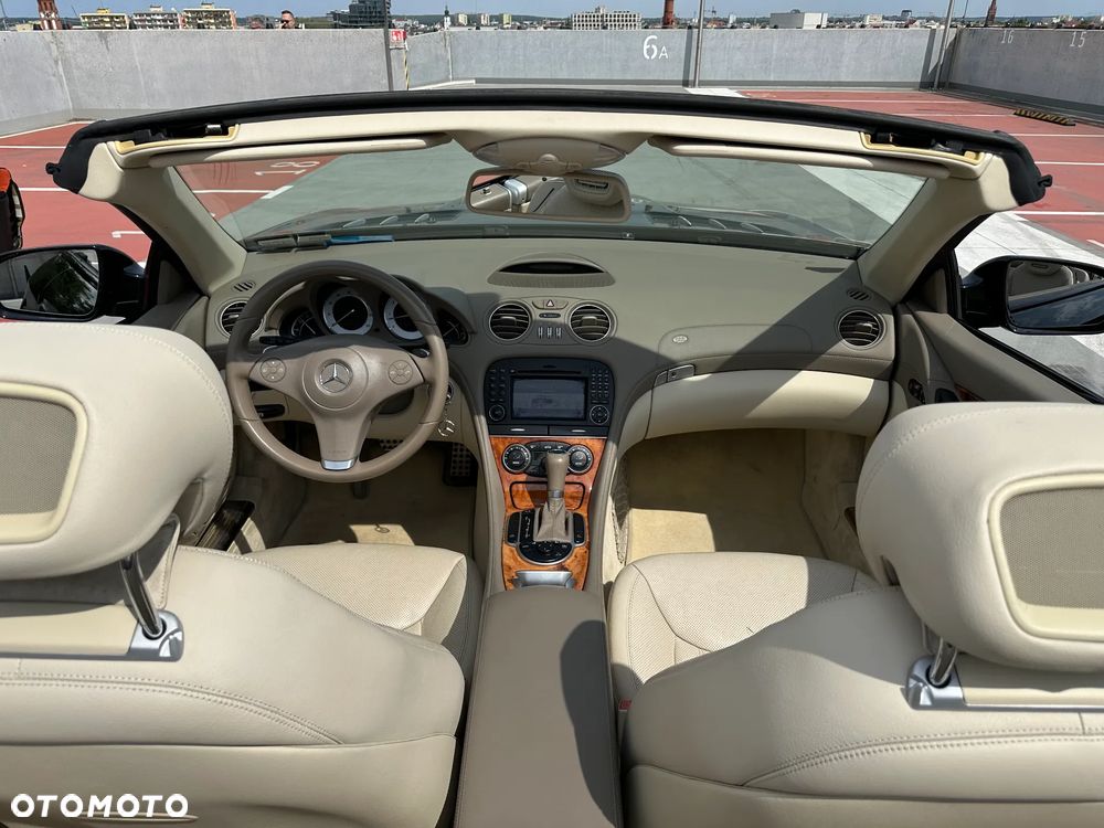 Mercedes-Benz SL 500 7G-TRONIC - 24