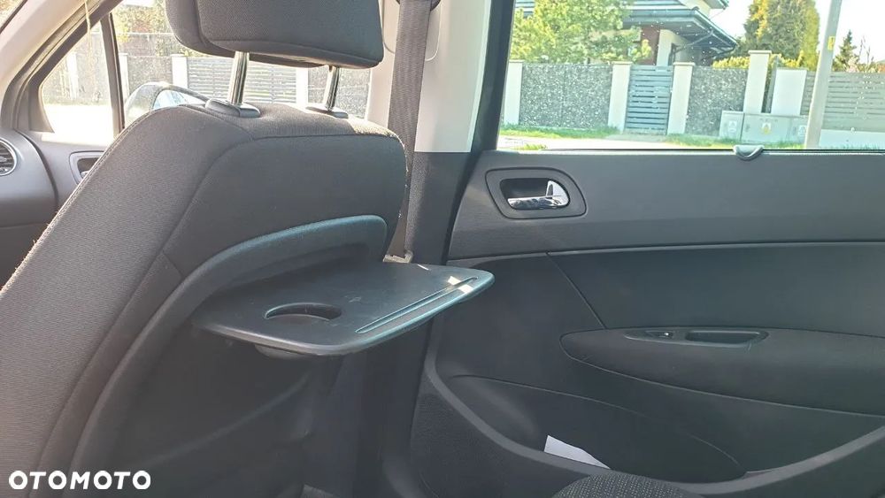 Peugeot 308 1.6 Premium Plus - 19