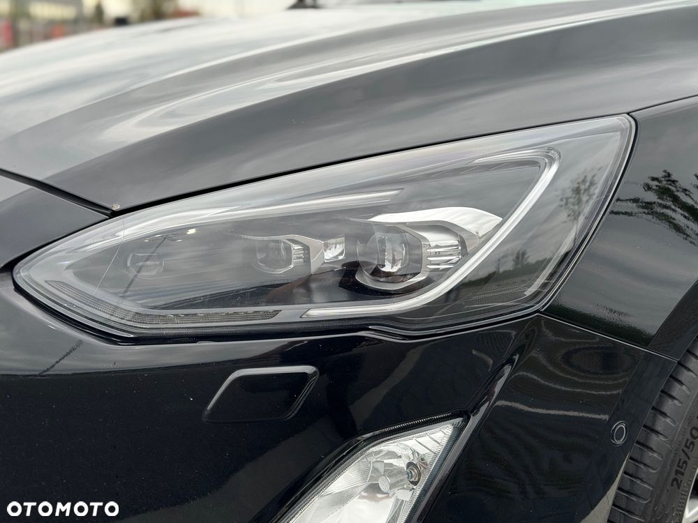 Ford Focus 2.0 EcoBlue Titanium Business - 11