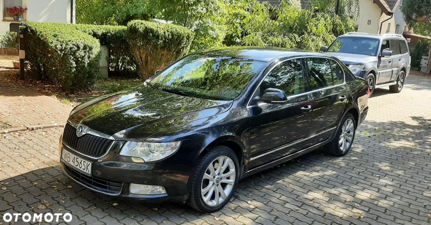 Skoda Superb 2.0 TDI Elegance DSG - 1
