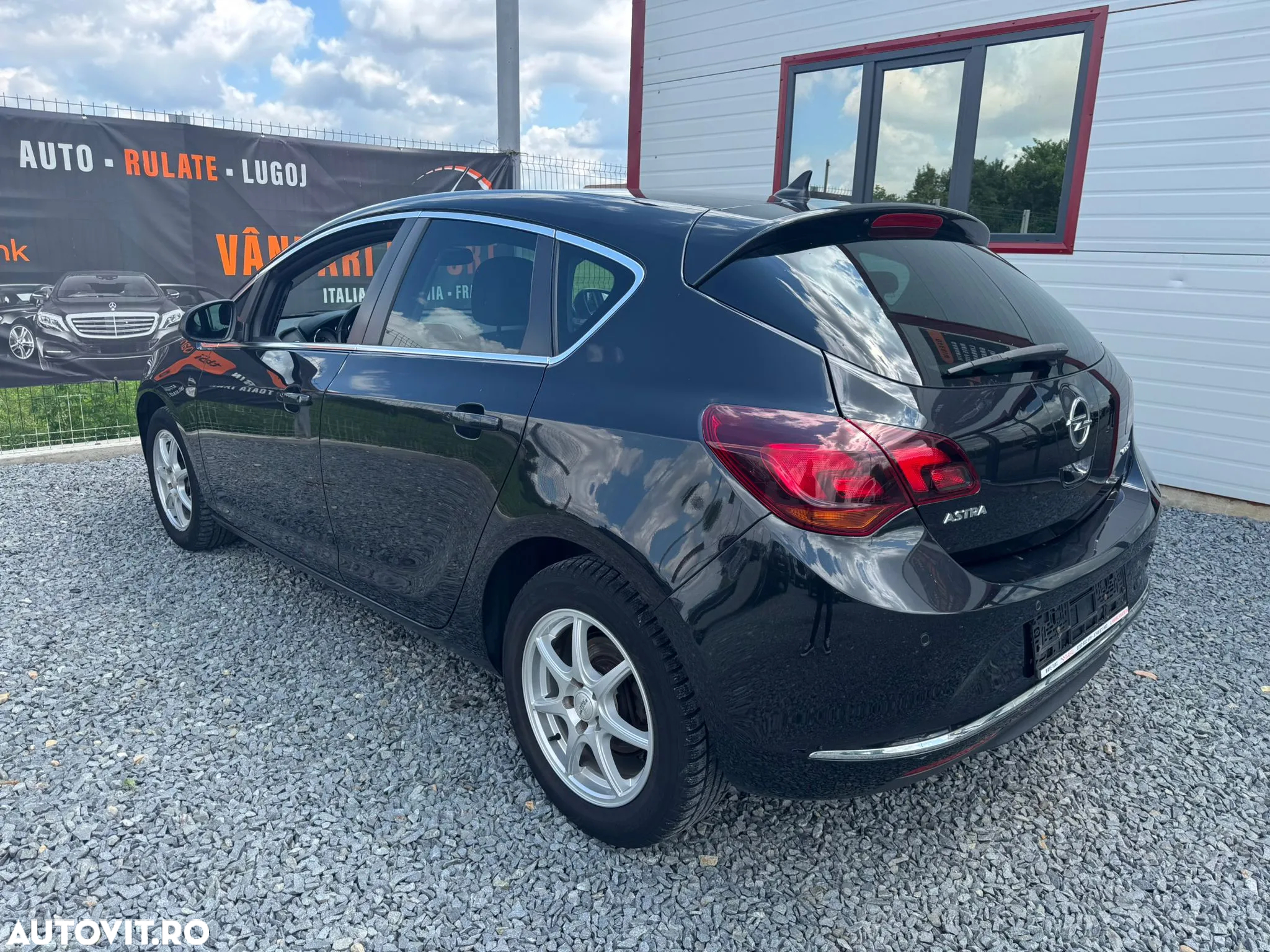 Opel Astra 1.4 Turbo ECOTEC Cosmo - 3