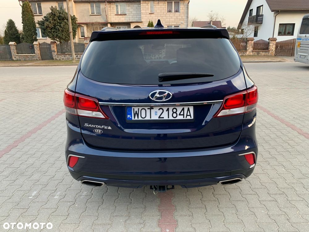 Hyundai Santa Fe - 9