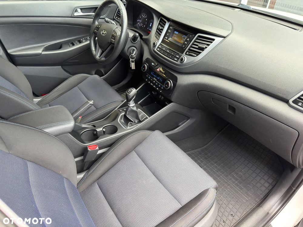 Hyundai Tucson 1.6 GDI BlueDrive Comfort 2WD - 12