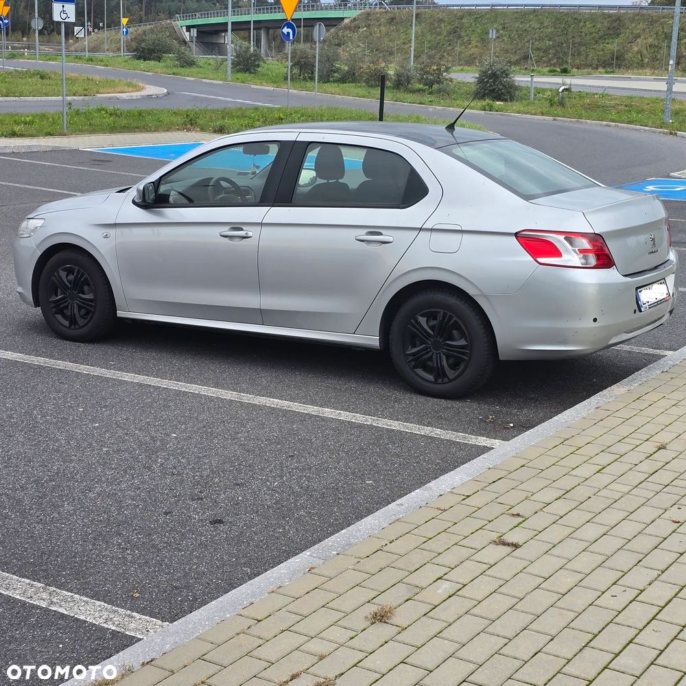 Peugeot 301 1.6 HDi Allure - 3