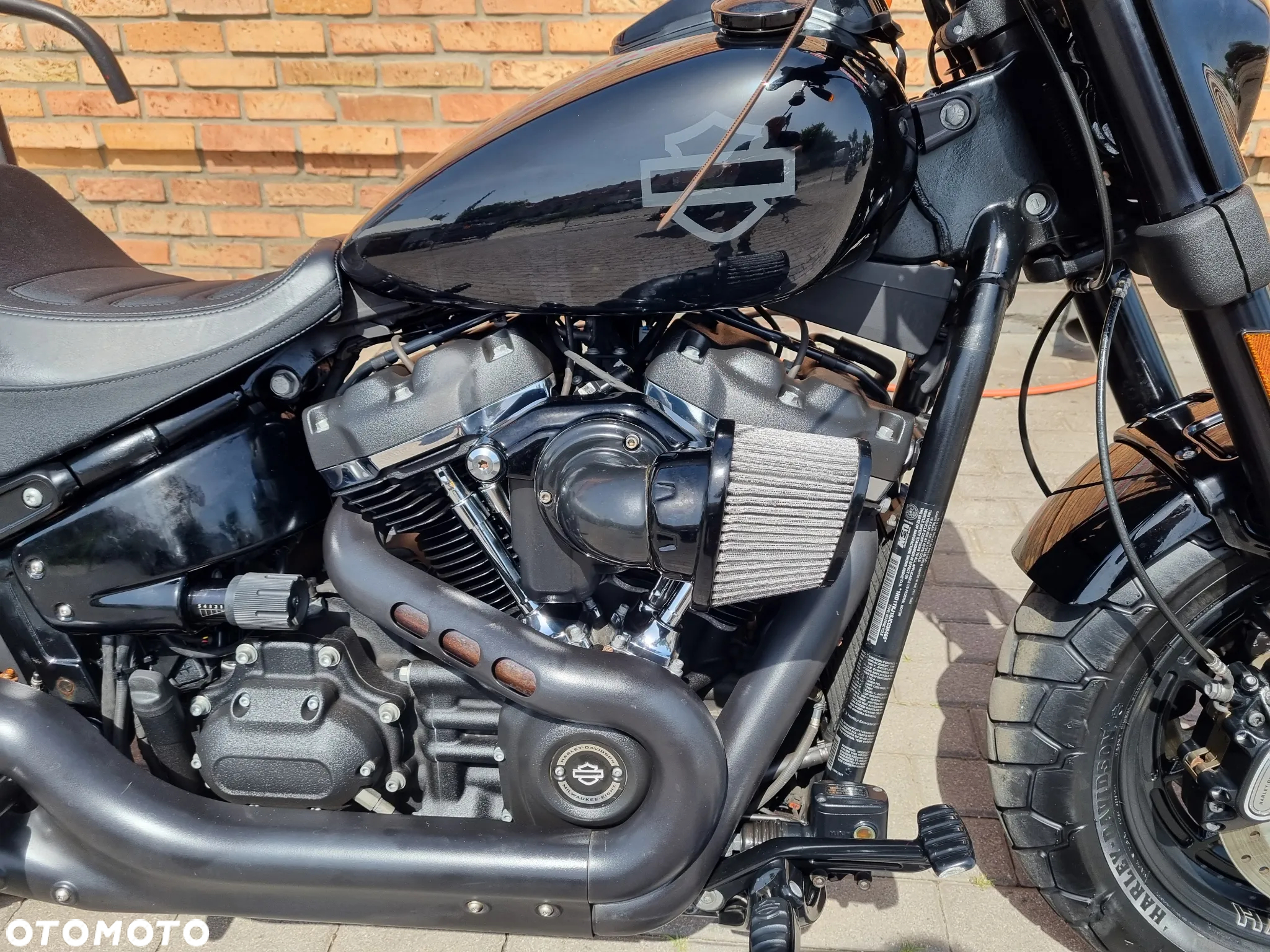 Harley-Davidson Softail Fat Bob - 21
