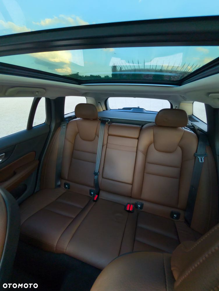 Volvo V60 D3 Momentum - 39