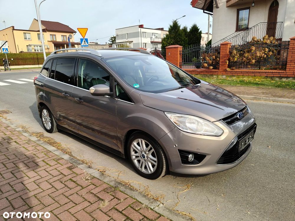 Ford Grand C-MAX Titanium - 2