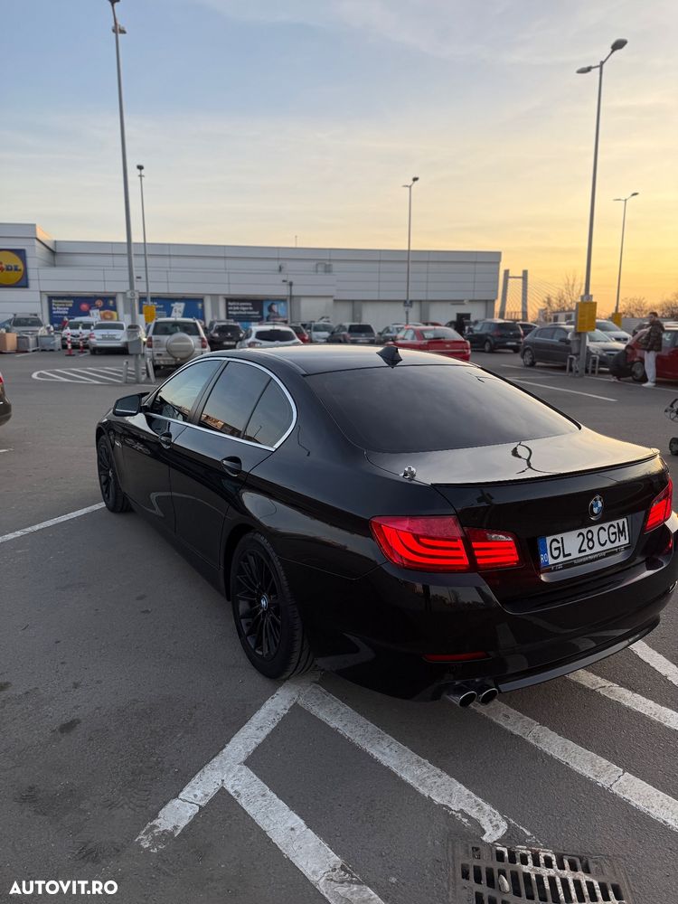 BMW Seria 5 525d Aut. - 6