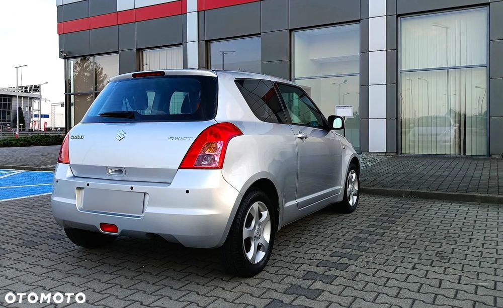 Suzuki Swift 1.3 GLX / Comfort - 7