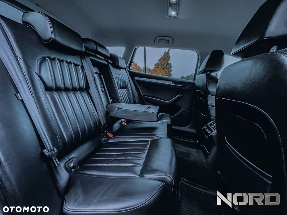 Skoda Superb 1.4 TSI ACT 4x4 Style - 14