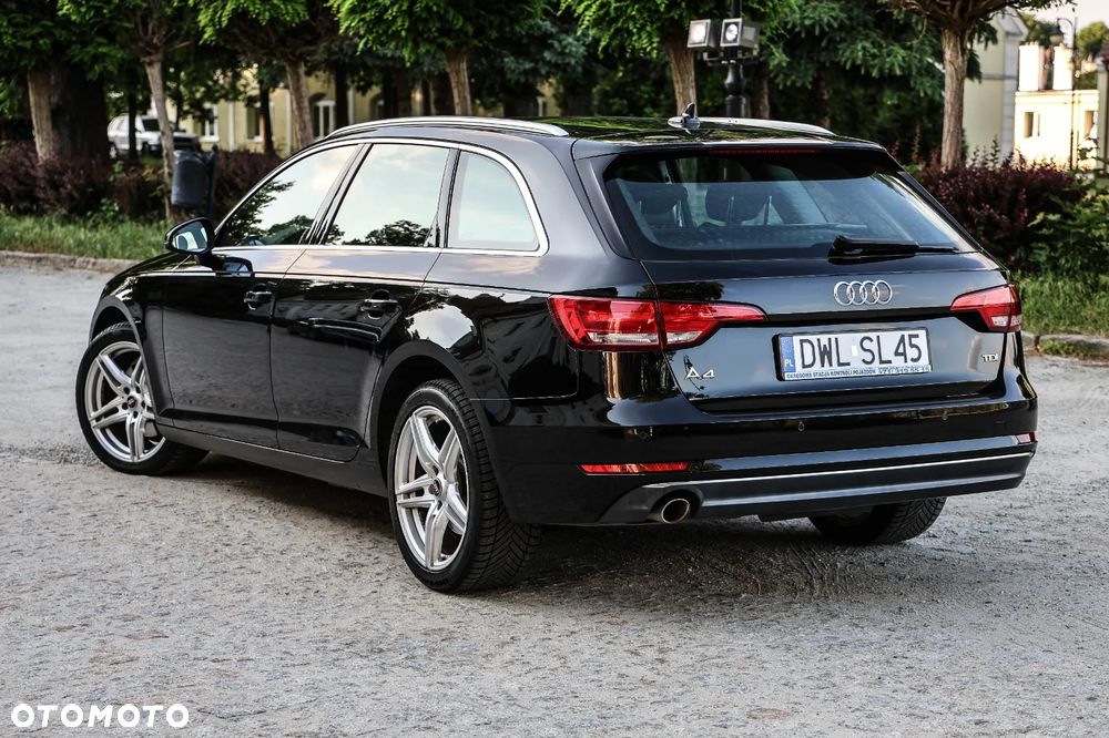 Audi A4 Avant - 5