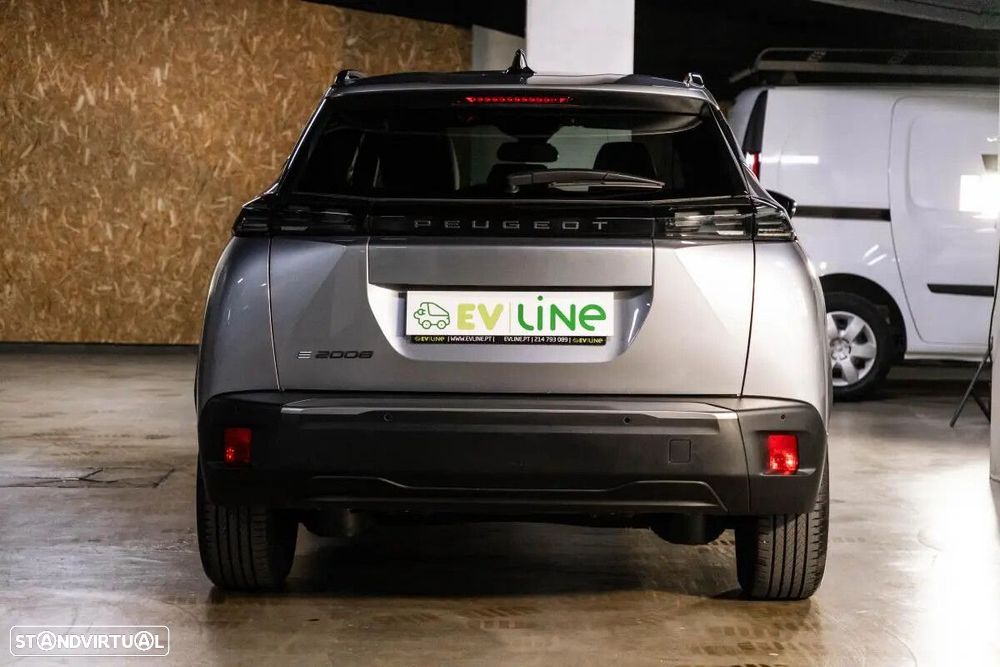 Peugeot e-2008 54 kWh Allure - 7