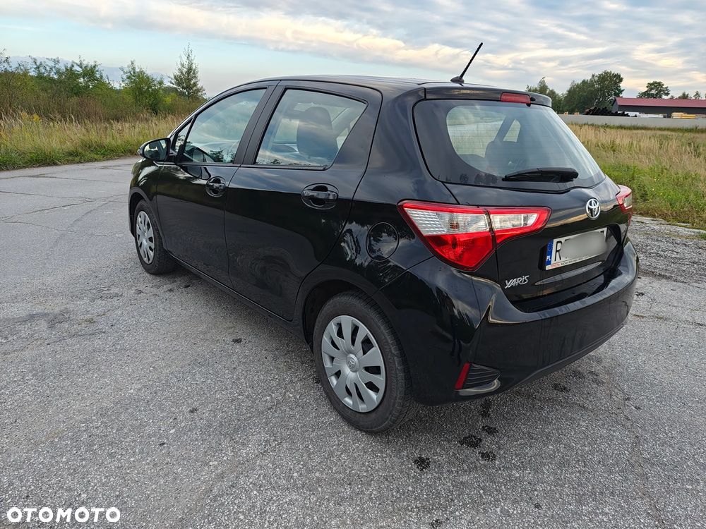 Toyota Yaris 1.0 Active - 6