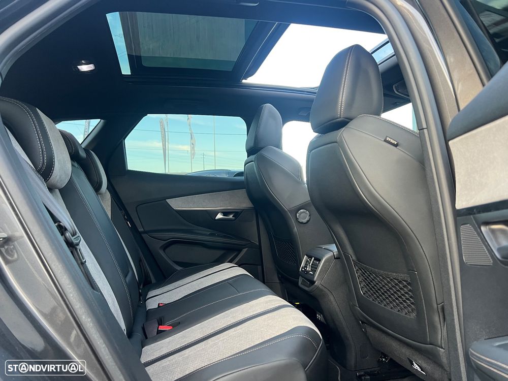 Peugeot 3008 225 e-EAT8 GT Pack - 23