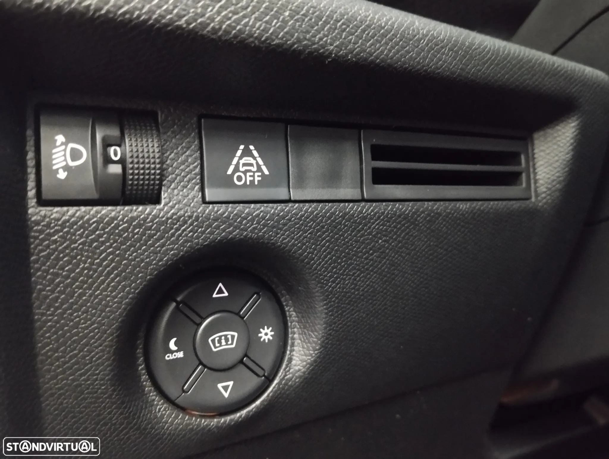 Citroën C4 1.5 BlueHDi Shine EAT8 - 20
