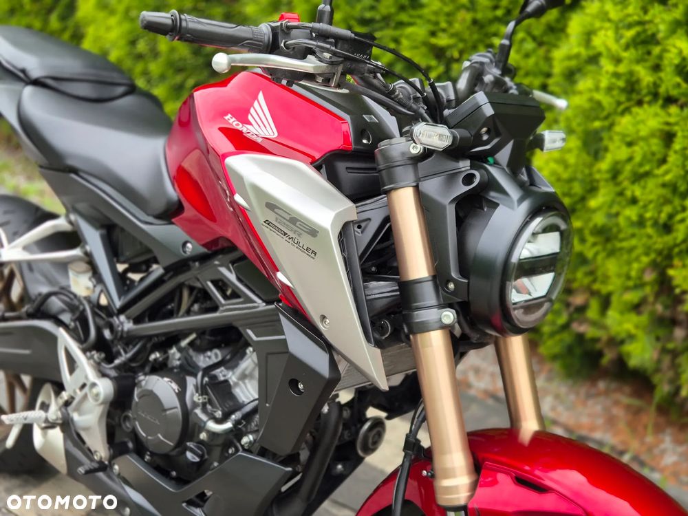Honda CB - 10
