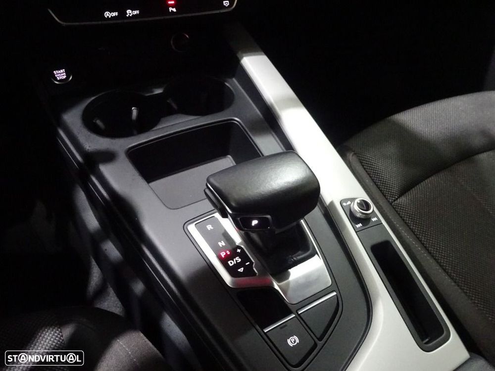 Audi A4 Avant 35 TDI S tronic - 29