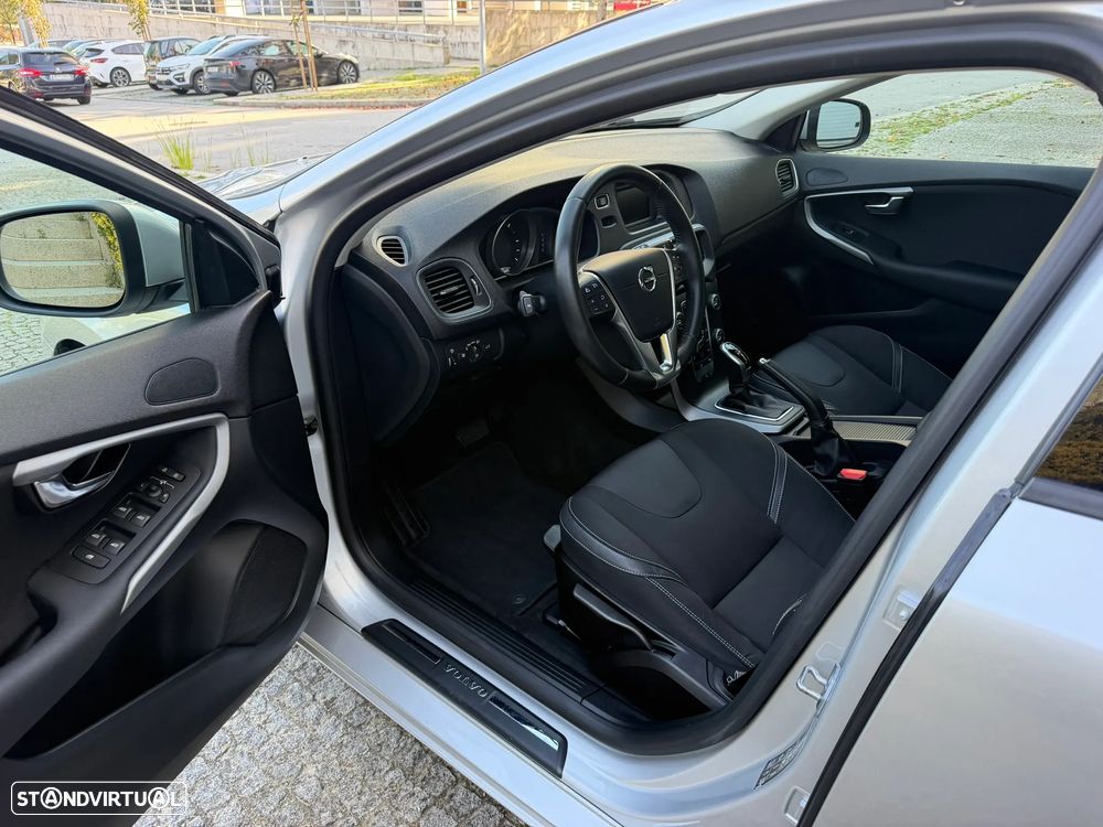 Volvo V40 2018 photo 5