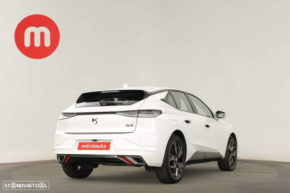 DS DS4 4 1.2 PureTech Performance Line EAT8 - 4