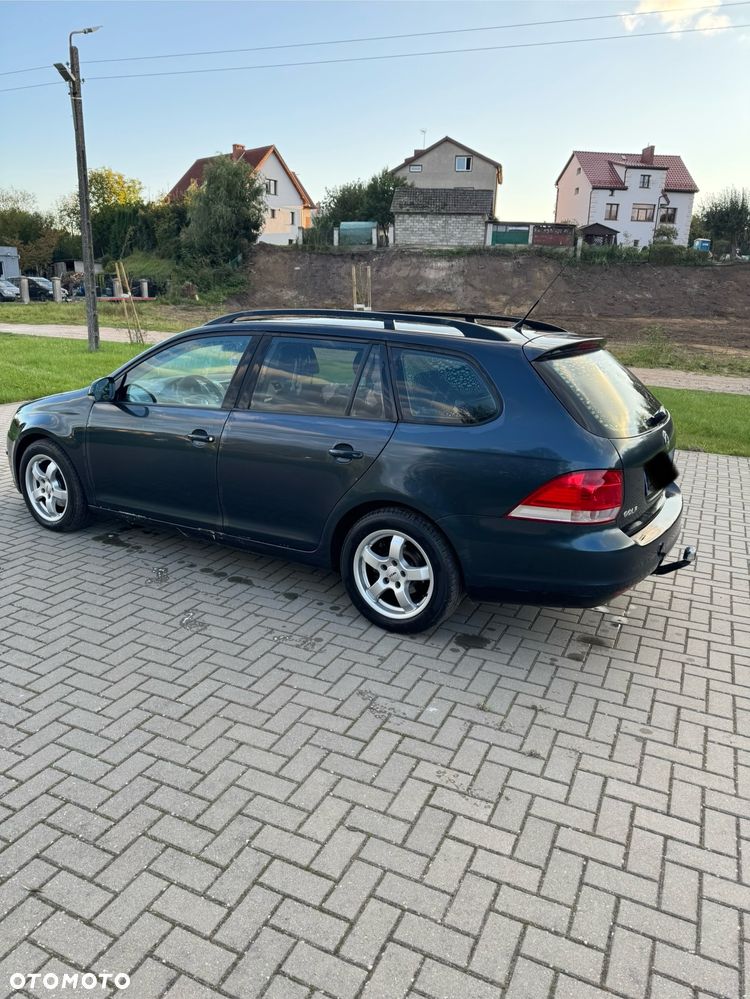 Volkswagen Golf V 1.9 TDI Comfortline - 4