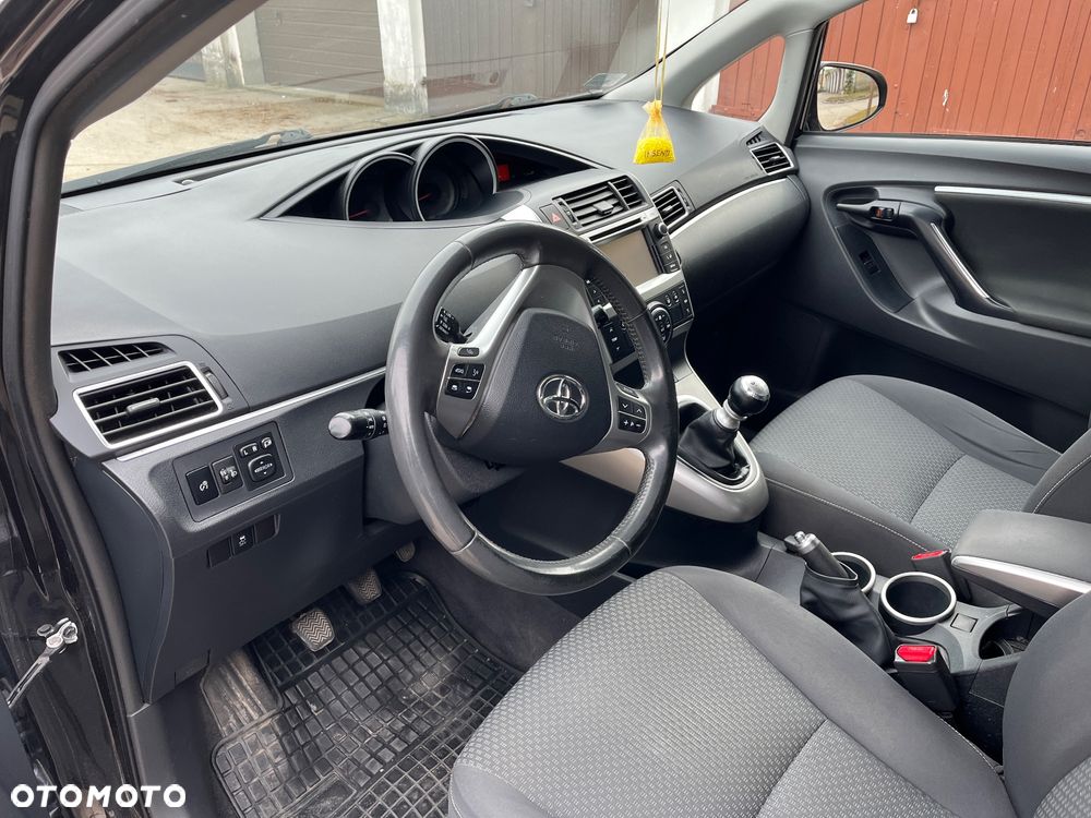 Toyota Verso - 12