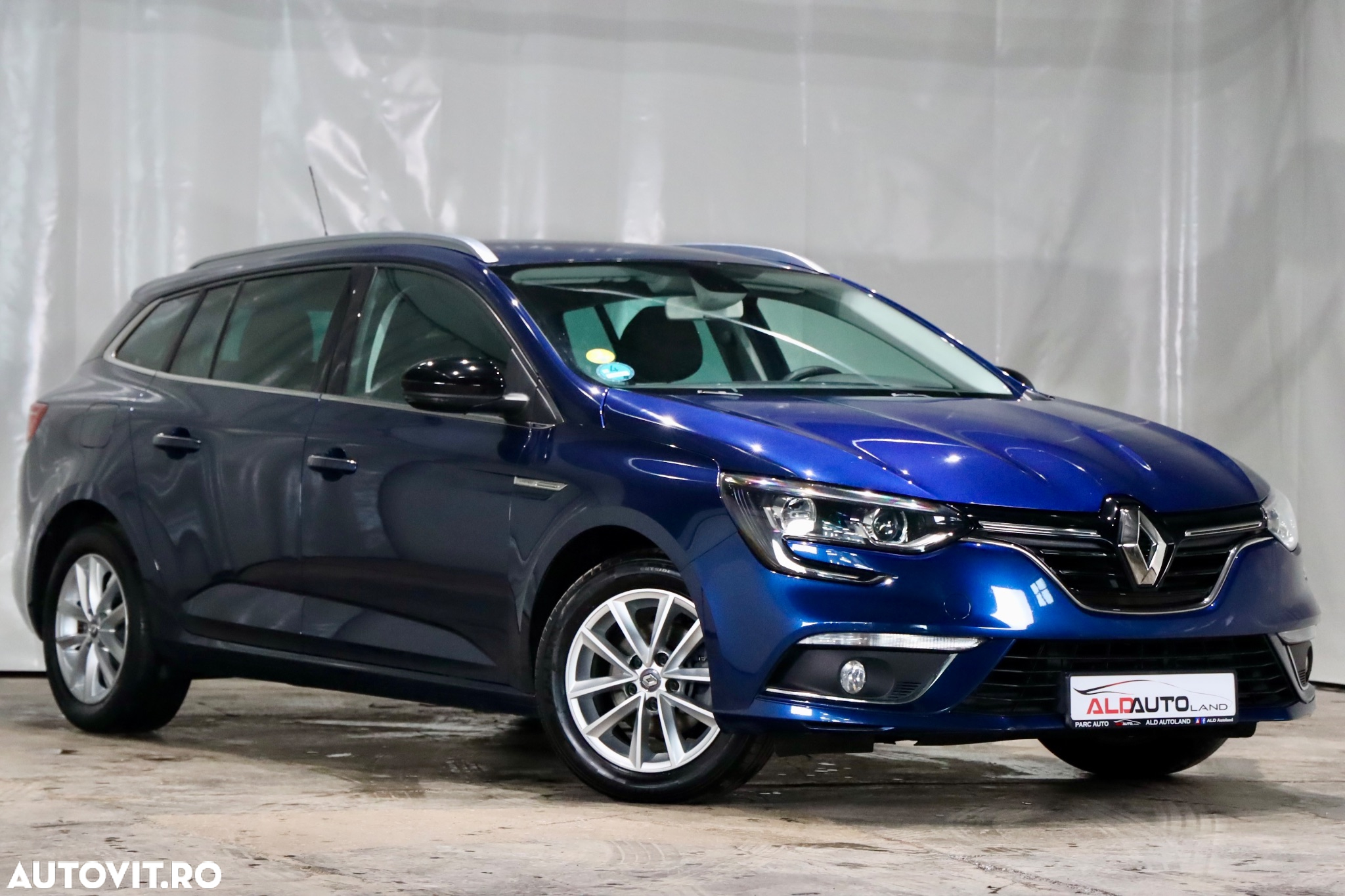 Renault Megane ENERGY dCi 110 LIMITED - 3