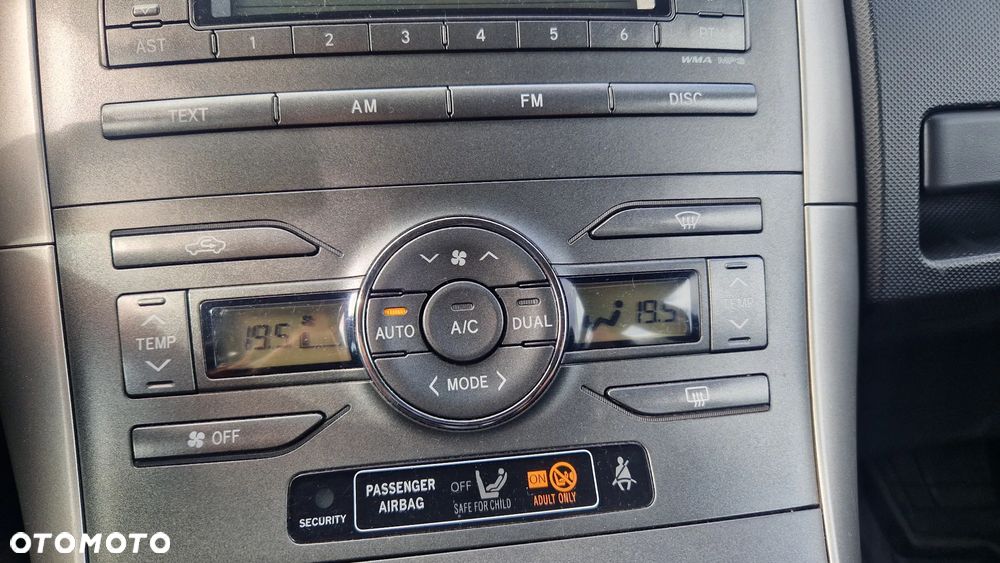 Toyota Auris 1.6 VVT-i Luna - 14