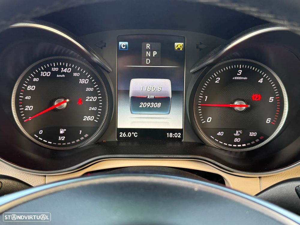 Mercedes-Benz C 250 d 9G-TRONIC AMG Line - 29
