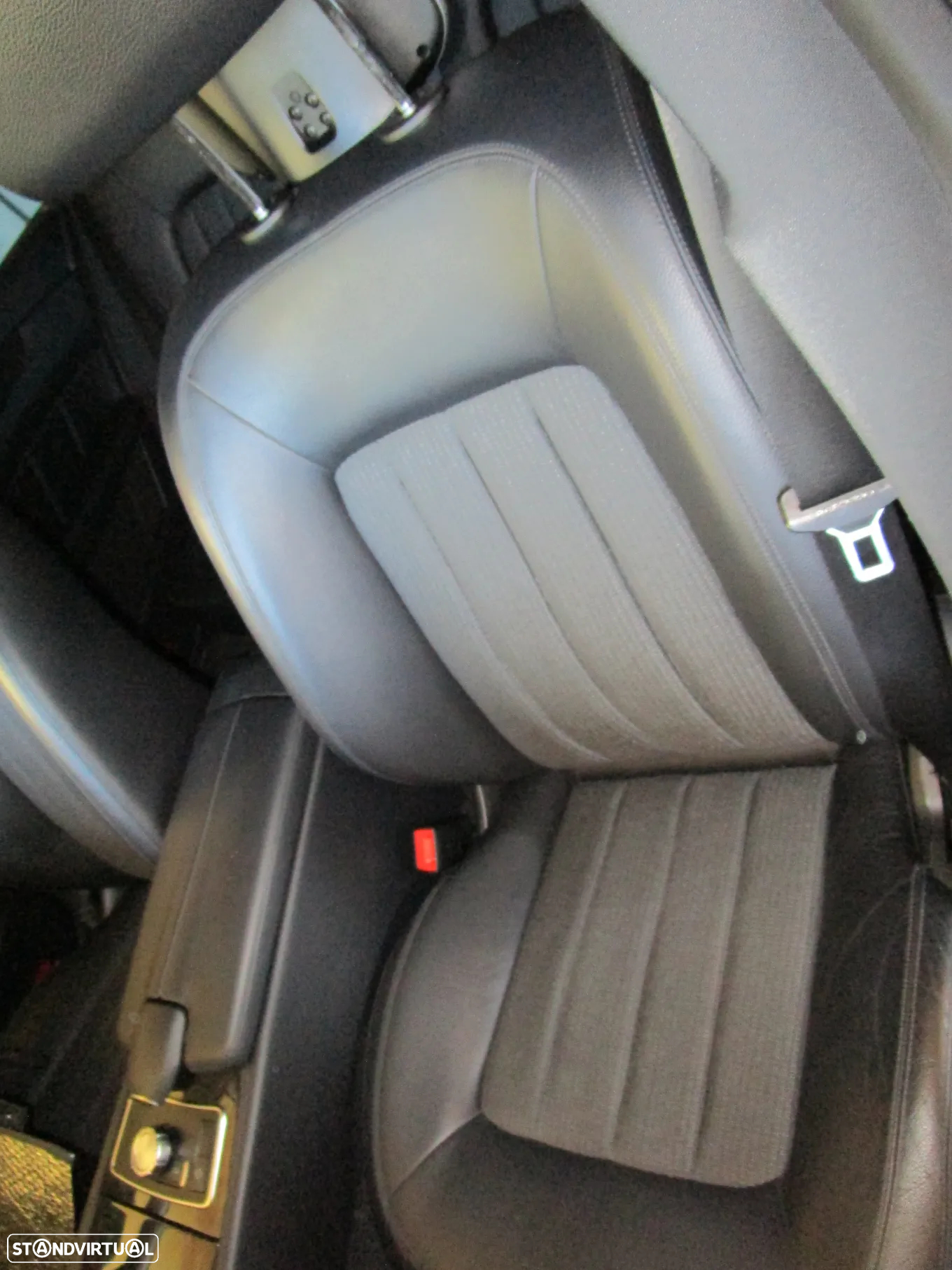 Mercedes-Benz CLS 250 Shooting Brake CDI DPF BlueEFFICIENCY 7G-T Edition 1 - 56