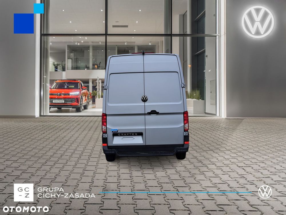 Volkswagen Crafter 35 furgon 140KM 3640 - 4