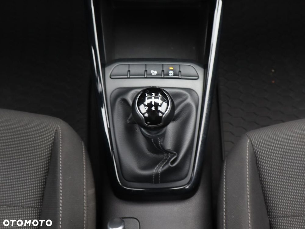 Kia Rio 1.2 L - 14