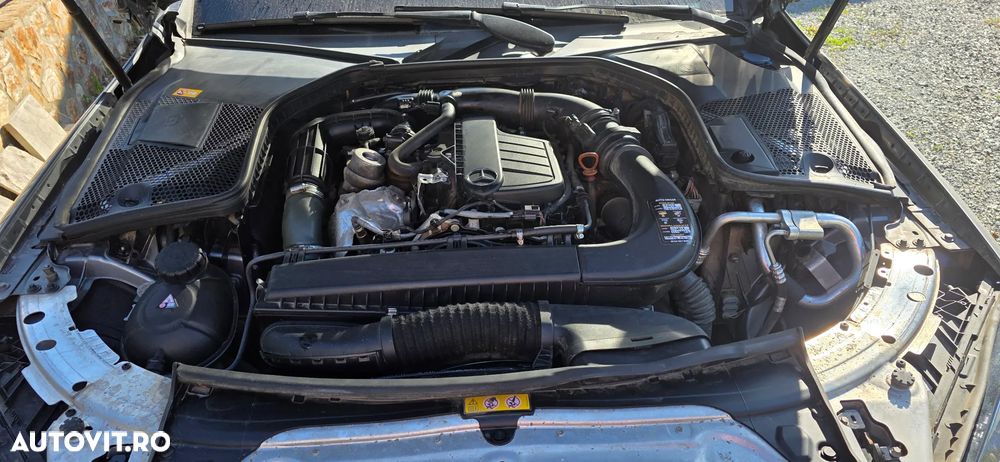 Mercedes-Benz C - 4