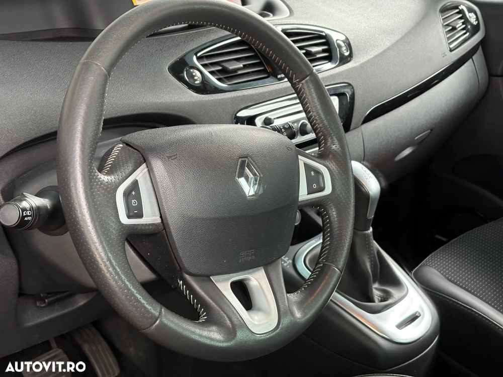 Renault Scenic dCi 110 EDC Bose Edition - 9