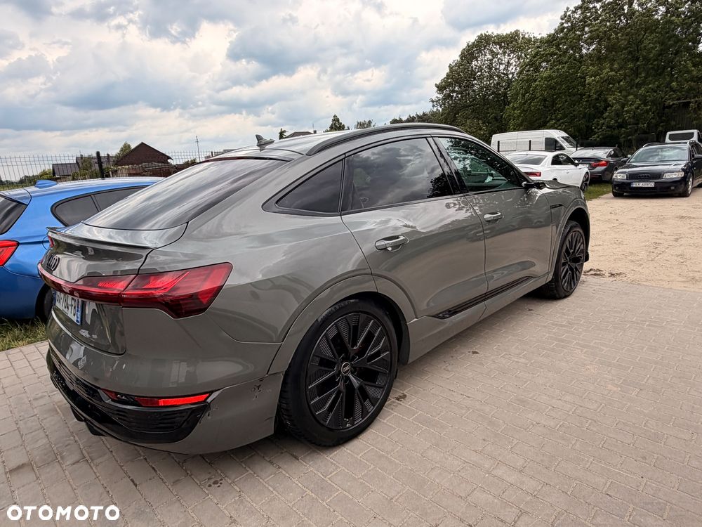 Audi Q8 Sportback e-tron 55 quattro S line - 14