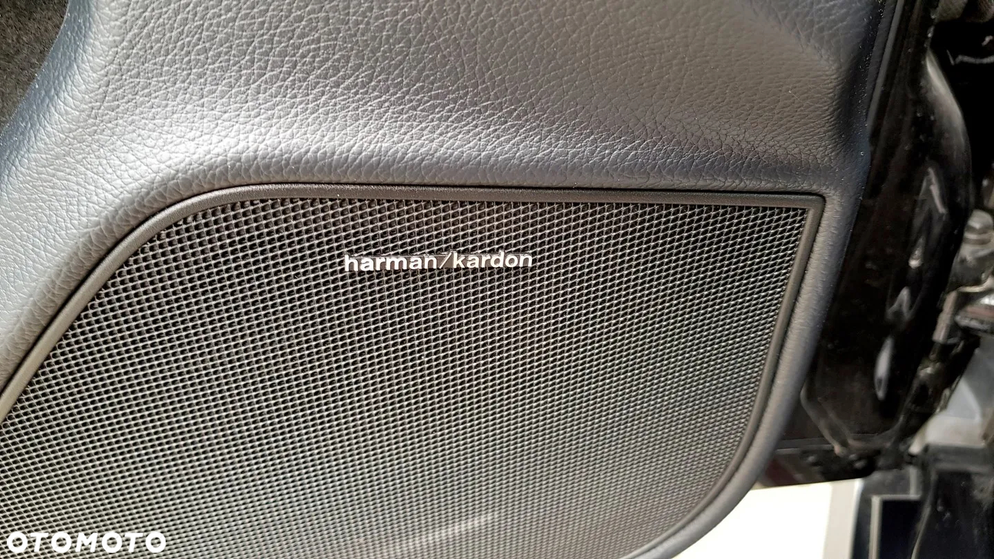 Mercedes-Benz Klasa C 63 AMG Coupe AMG SPEEDSHIFT MCT Edition 507 - 21