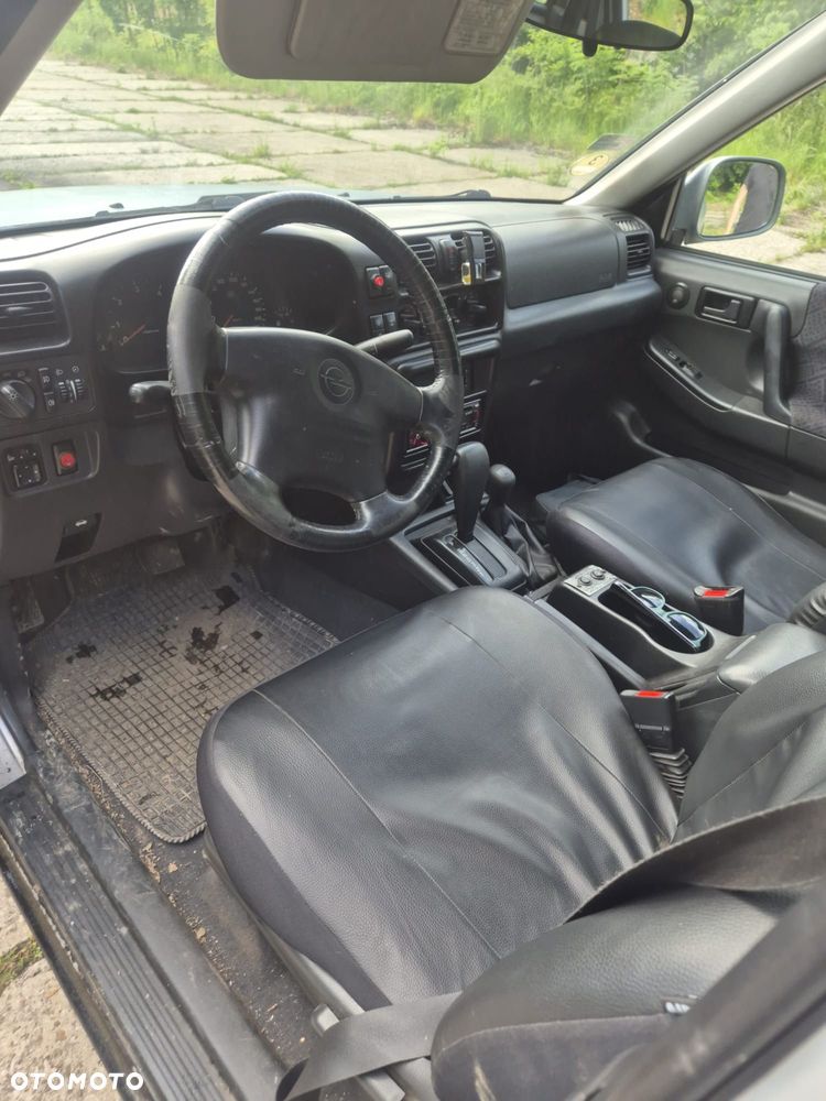 Opel Frontera - 7