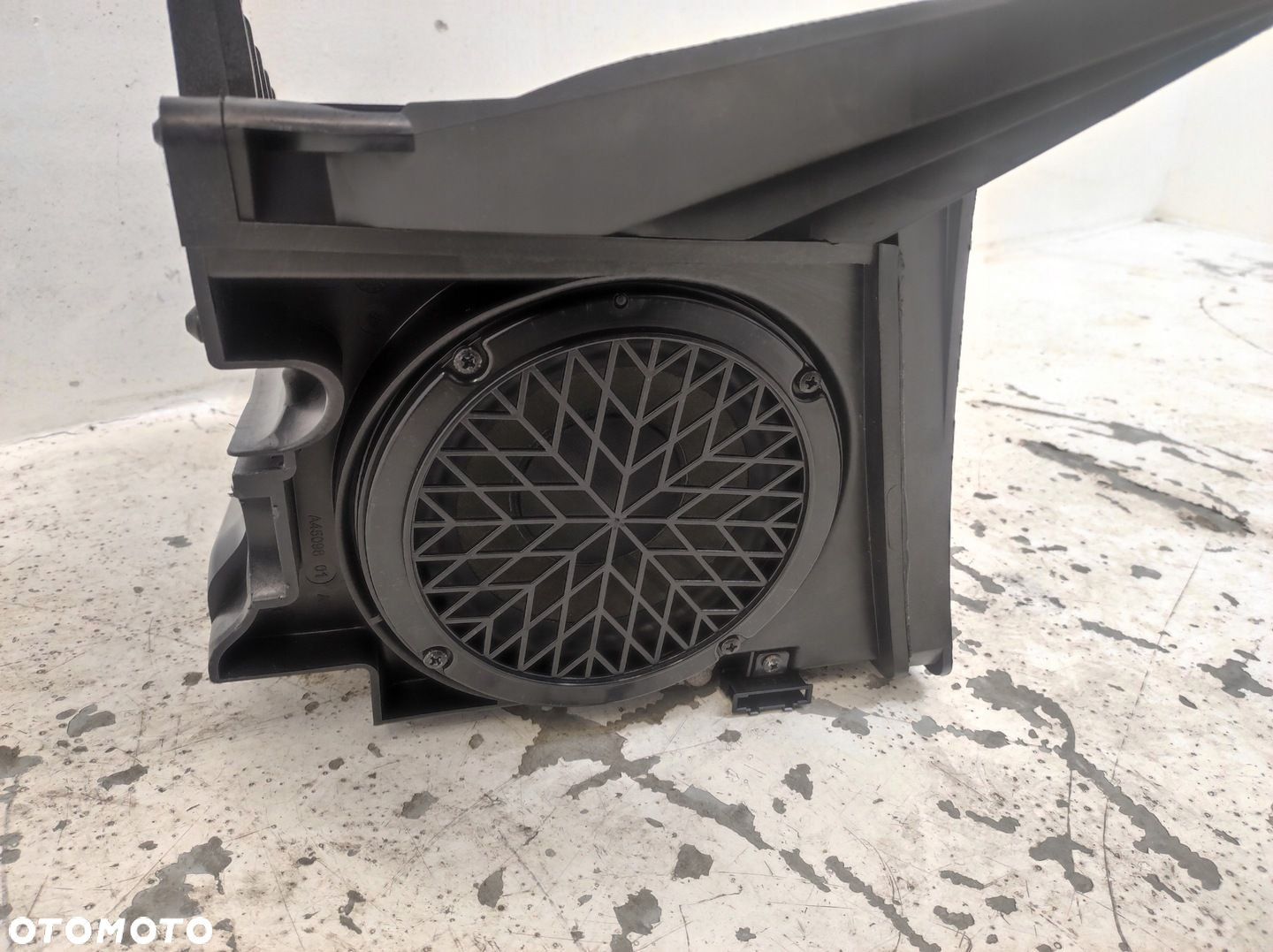 Subwoofer głośnik niskotonowy Canton Octavia III 3 Lift - 3