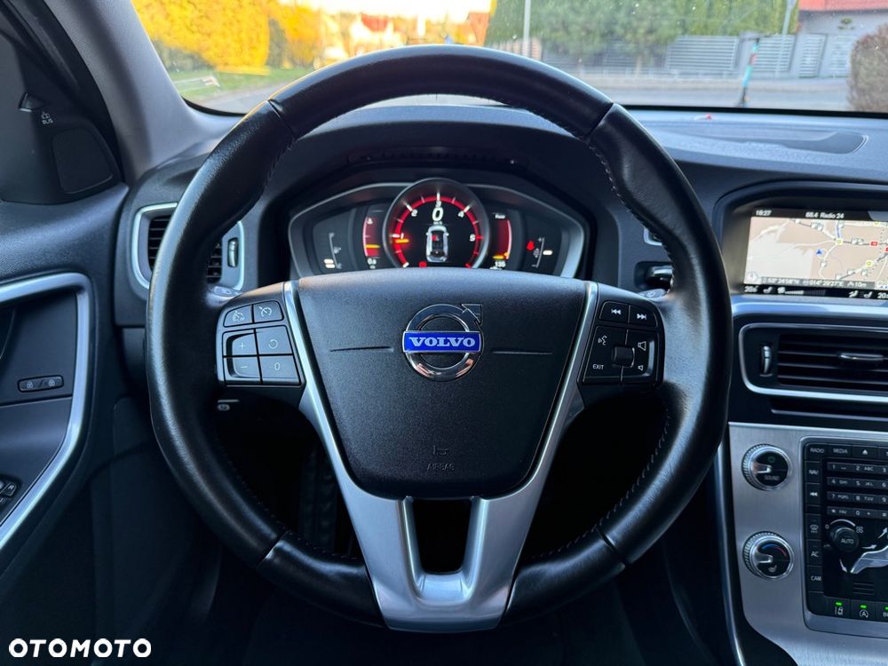 Volvo V60 D4 Ocean Race - 18