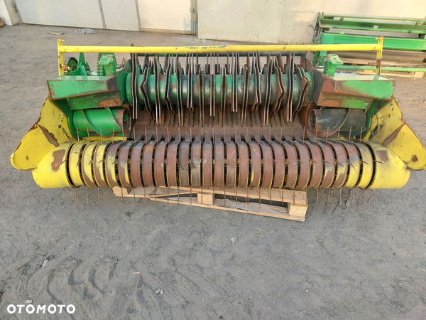 PODBIERACZ PODŁOGA RAMA ROTOR PRASA JOHN DEERE 592