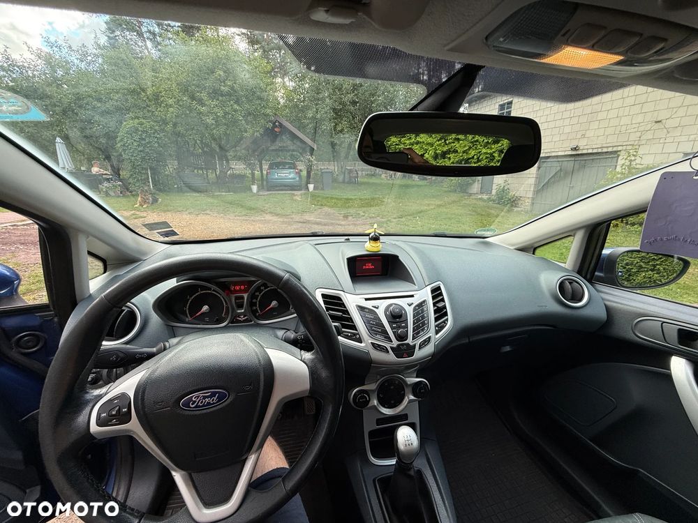 Ford Fiesta 1.4 Titanium - 16