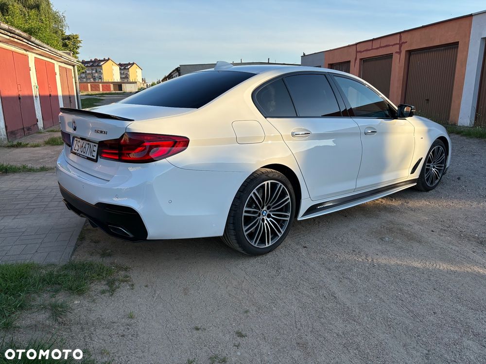 BMW Seria 5 530i xDrive M Sport sport - 3