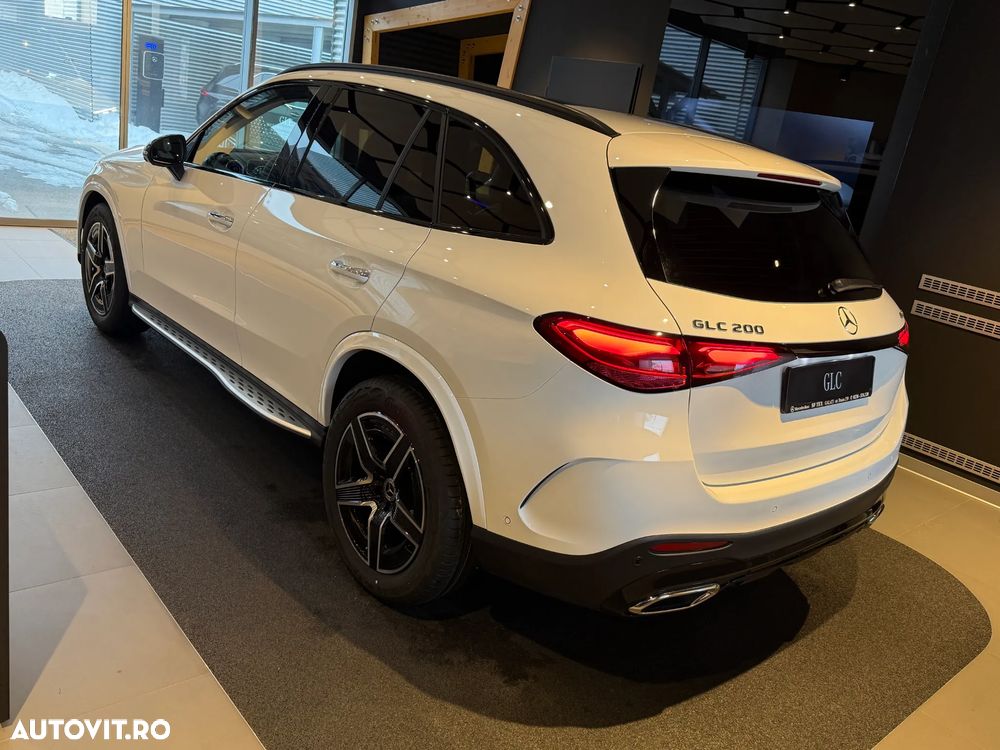 Mercedes-Benz GLC 200 4MATIC MHEV - 9