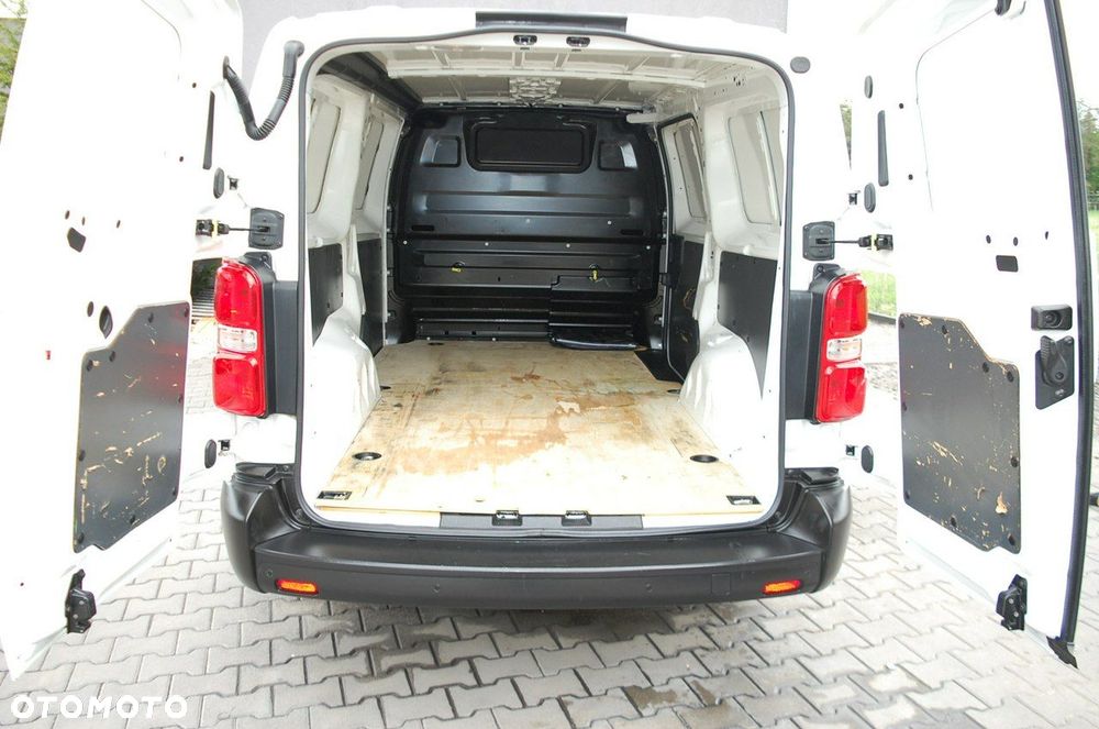 Opel Vivaro - 26