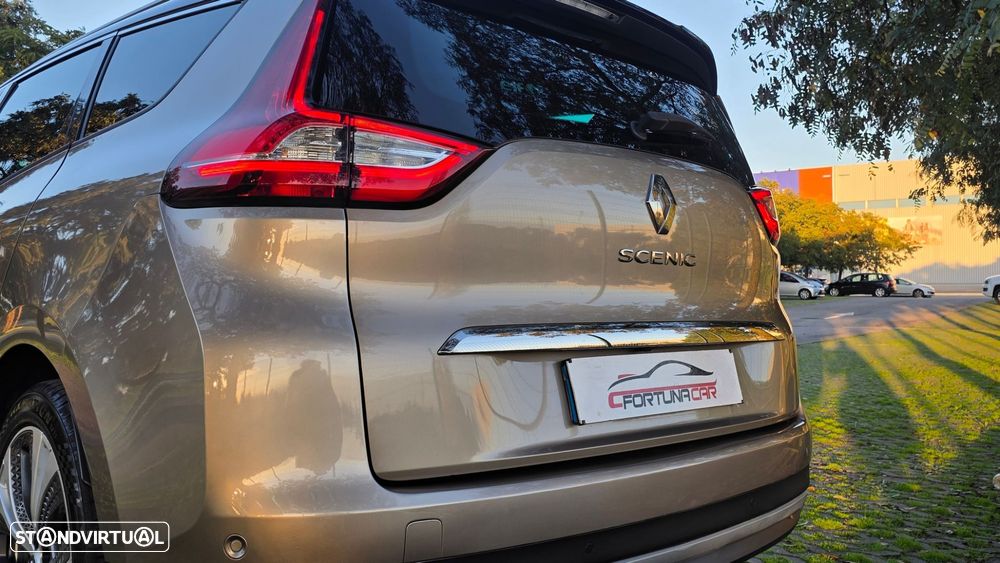 Renault Grand Scénic ENERGY dCi 160 EDC INITIALE PARIS - 11