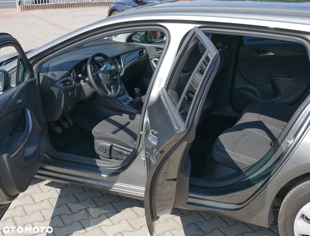 Opel Astra 1.6 D (CDTI) Business - 21