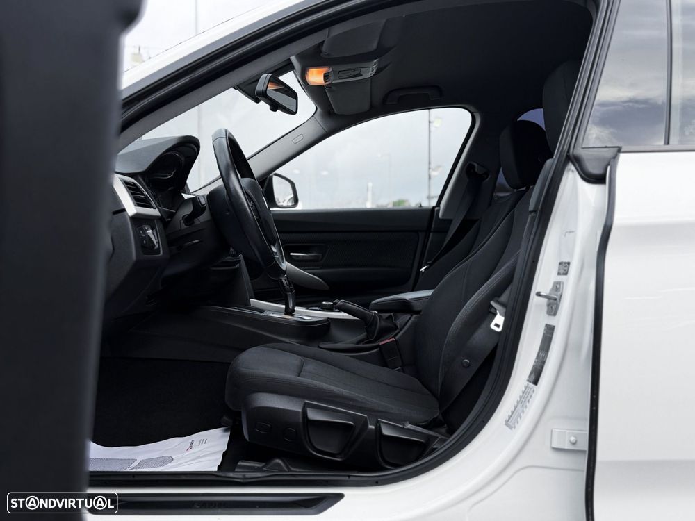 BMW 318 Gran Turismo - 9