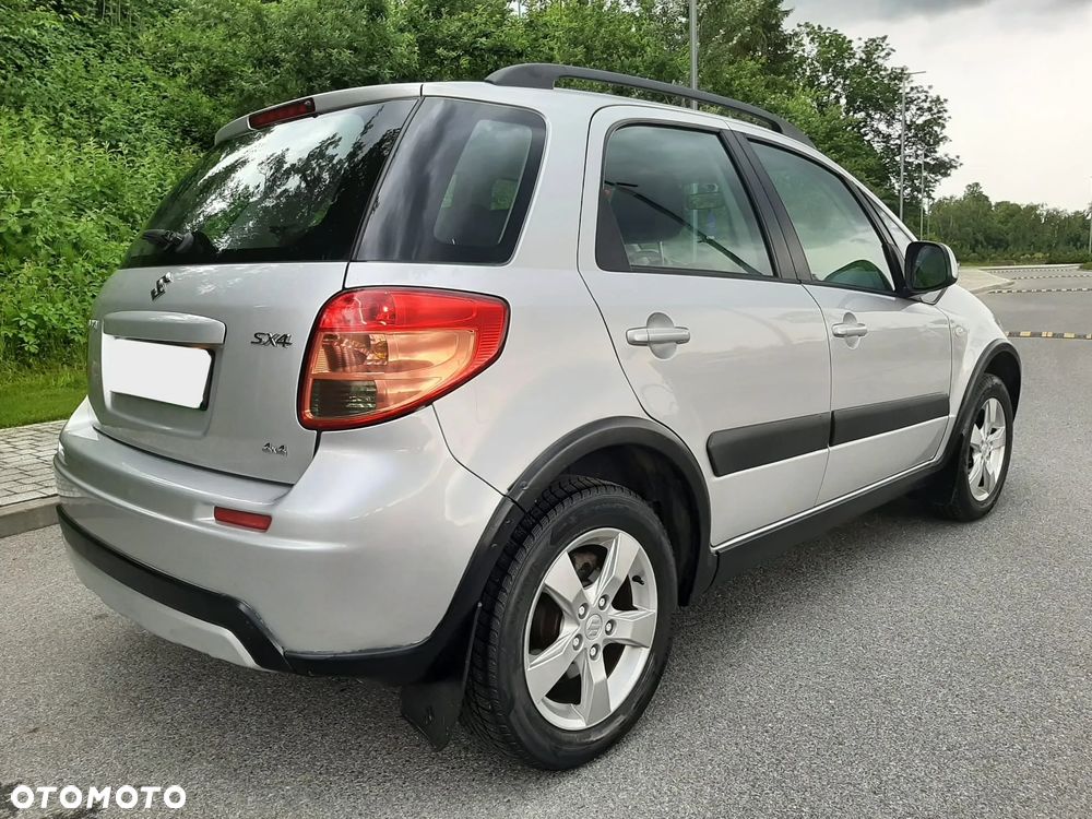 Suzuki SX4 1.6 Comfort Plus 4WD - 10