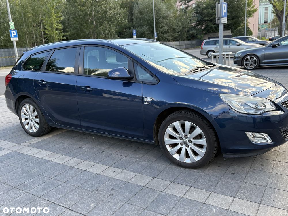 Opel Astra - 16