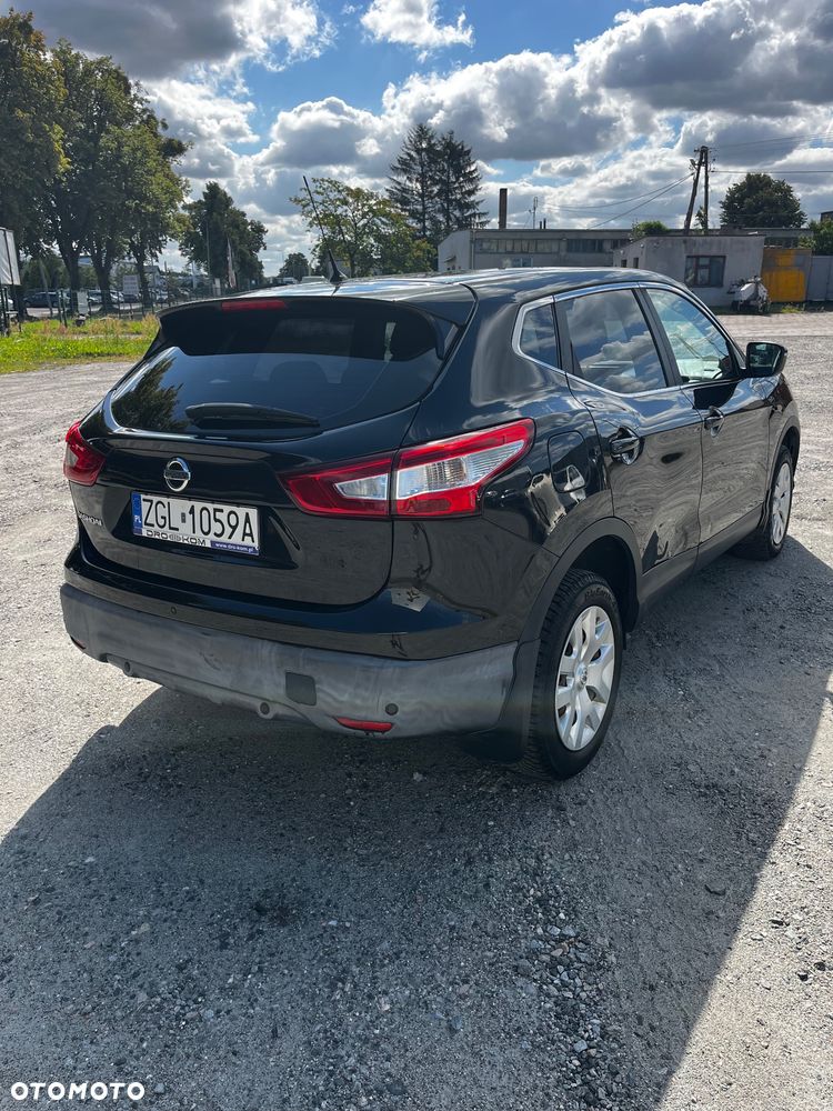 Nissan Qashqai 1.2 DIG-T Visia - 8